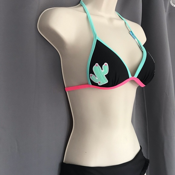 🚫SOLD NWT California Waves 🌵🍉 ☀️ Bikini top XS - Picture 2 of 6